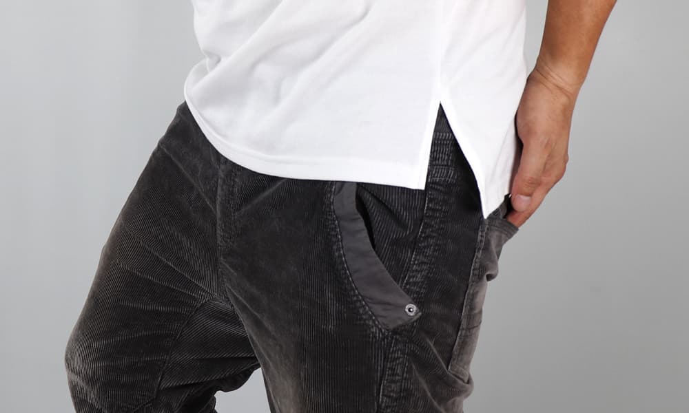 テイラーTシャツにスリットオプションを追加しました